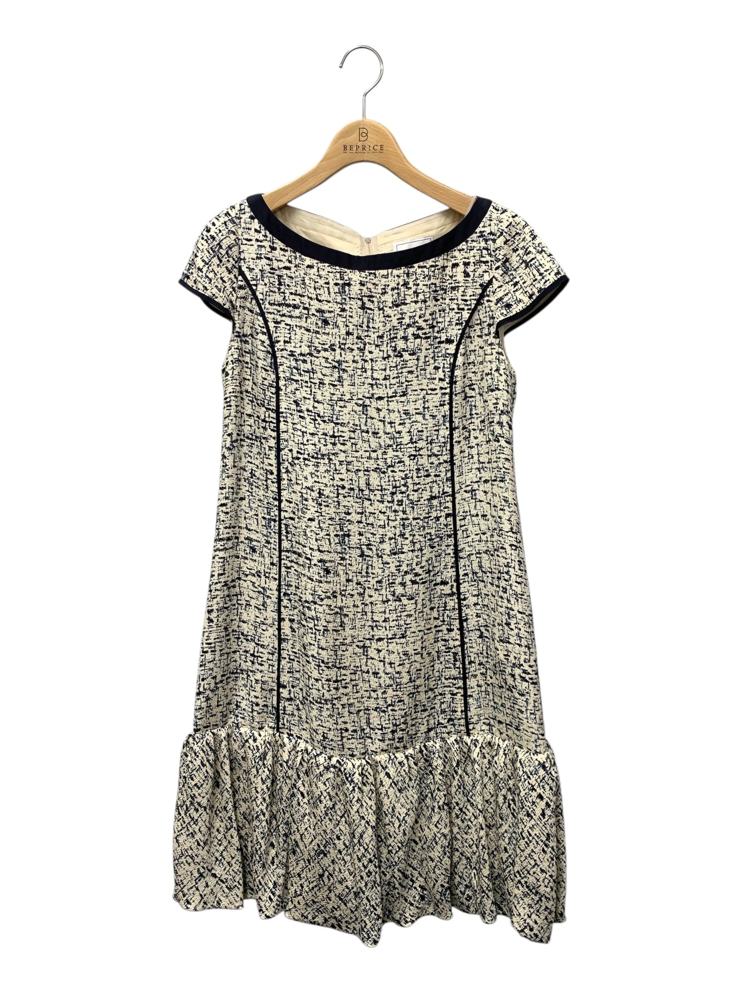 FOXEY (フォクシー)ワンピース通販 | 中古ブランド古着 | ビープライス