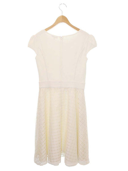 トッカ CKRTOGS0011 ワンピース XS アイボリー レース ITZNW1MBU552
