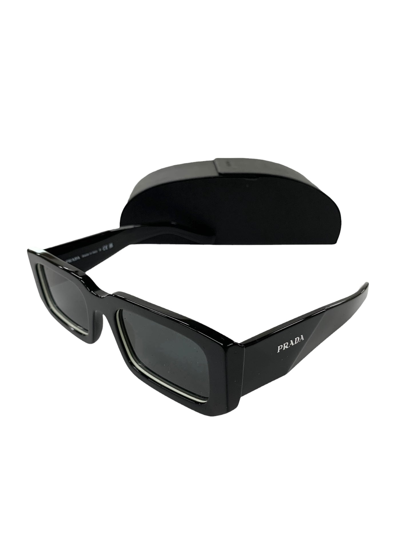 プラダ SPR06Y サングラス ブラック 16K2K1 ロゴ セルフレーム フルリム スクエア ITXNU3NZSSH8 【SALE】