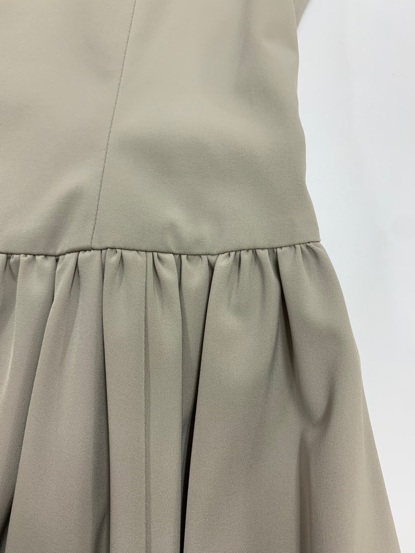 フォクシーニューヨーク Dress CLAIRE 39356 ワンピース 40 グレージュ ITCLX6TEBYA0