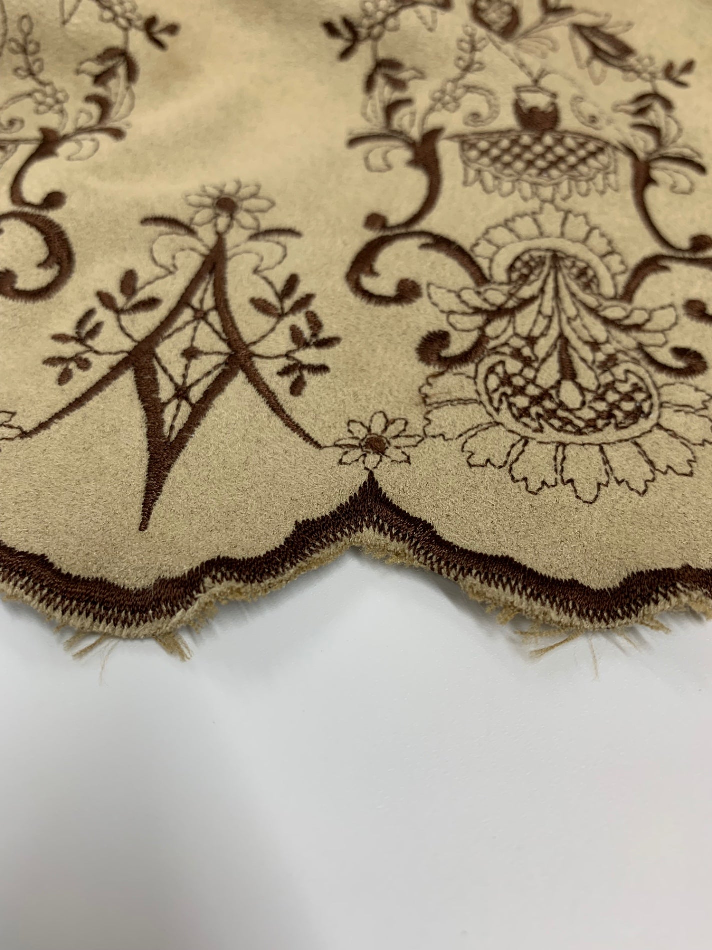 ギャラリービスコンティ 1368400 2 ブラウン ファネルネック フリル 刺繍 ワンピースセットアップ ITOX29HHXTHC