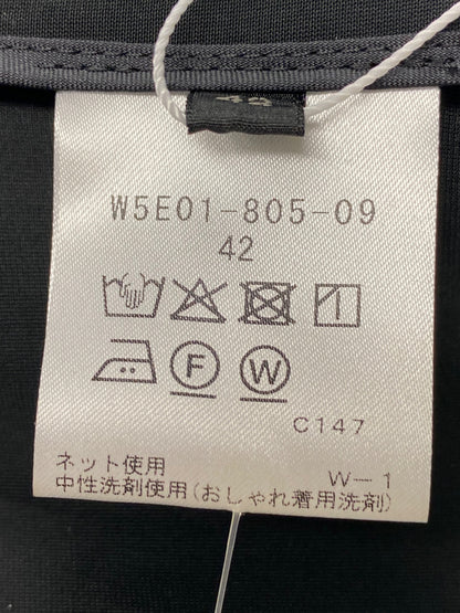 トゥービーシック W5E01-805-09 ジャケット 42 ブラック ジップアップ フリル ビジュー IT2SYE68QNI8