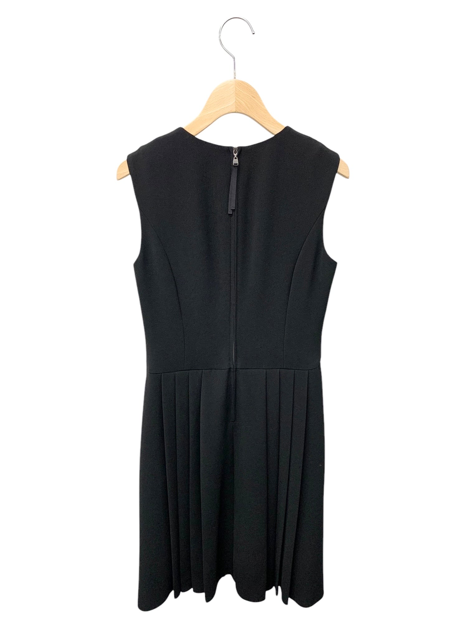 フォクシーニューヨーク　パール付ワンピース　ブラック フォクシーニューヨーク Dress 35726 ワンピース 38 ブラック プリーツ