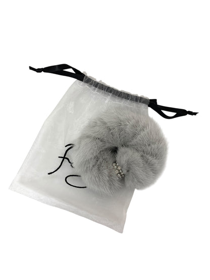 フォクシーブティック シュシュ グレー ヘアアクセサリー ミンクファー ノベルティ ITRUIT7FFWTC