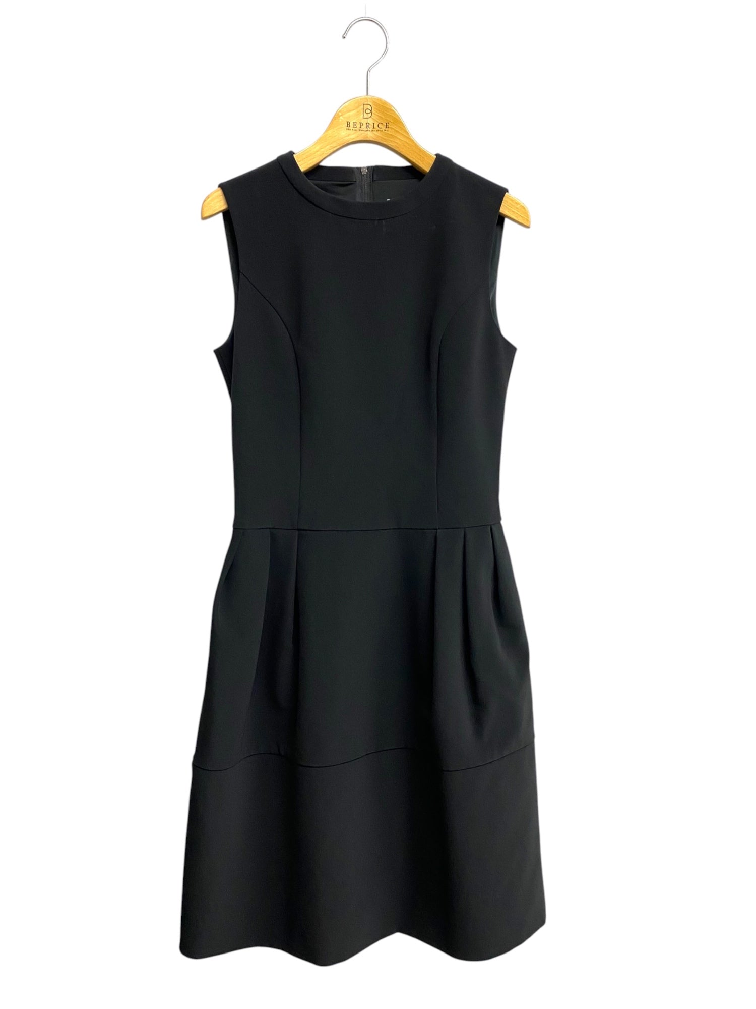 FOXEY (フォクシー)通販 | 中古ブランド洋服 | ビープライス