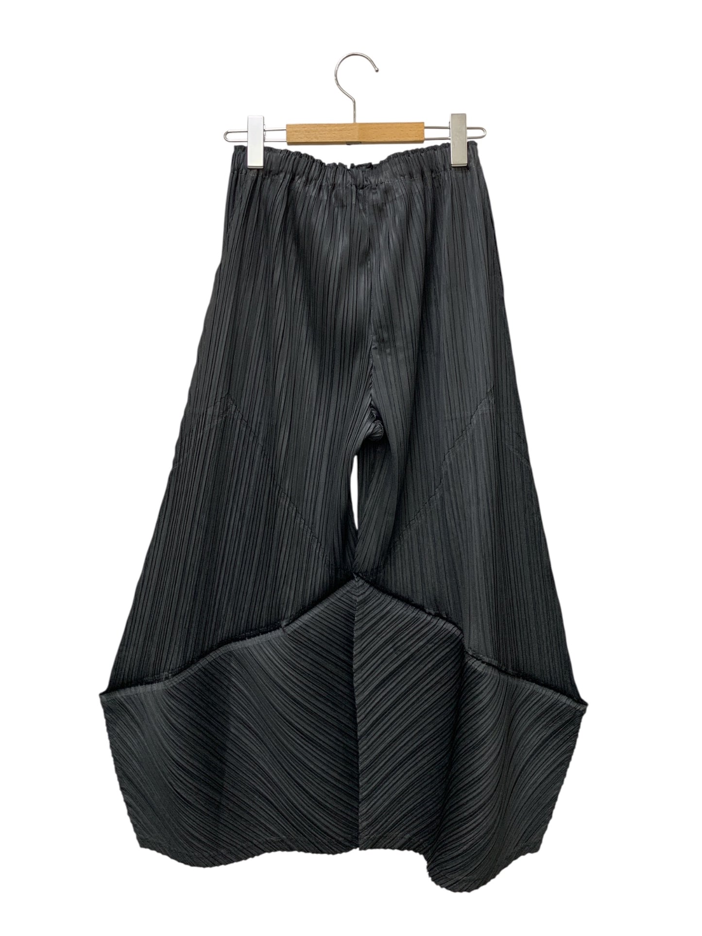 プリーツプリーズイッセイミヤケ THICKER BOTTOMS 2 PP61JF383 ワイドパンツ 3 ブラック 26SS ITRKBYC1D4PF