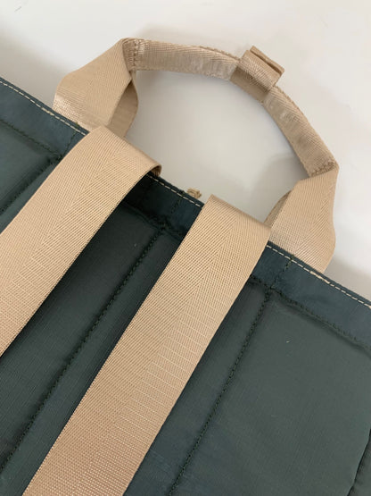 キタムラ 2WAYリュック R-0767 15521 バックパック カーキグリーン 弱撥水ポリエステル生地 IT1N4CISL4OS