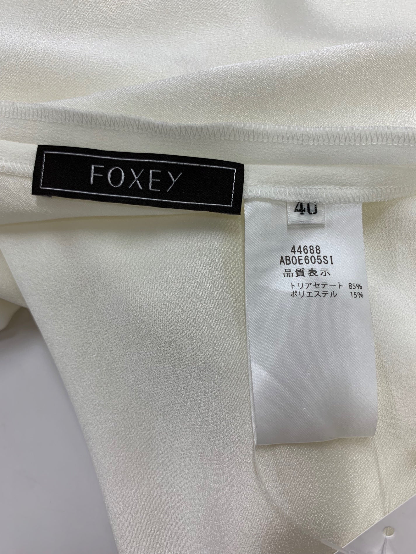 フォクシーブティック Convertible コンバーチブル 44688 ブラウス 40 ホワイト ITYJLFWBL3PG