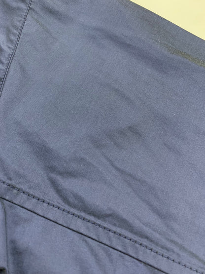 イッセイミヤケ シャンブレー テック コート M13FA048 2 ネイビー 形状記憶素材 撥水加工 ‘21AW IT3ZFZJ6SXAS 【SALE】