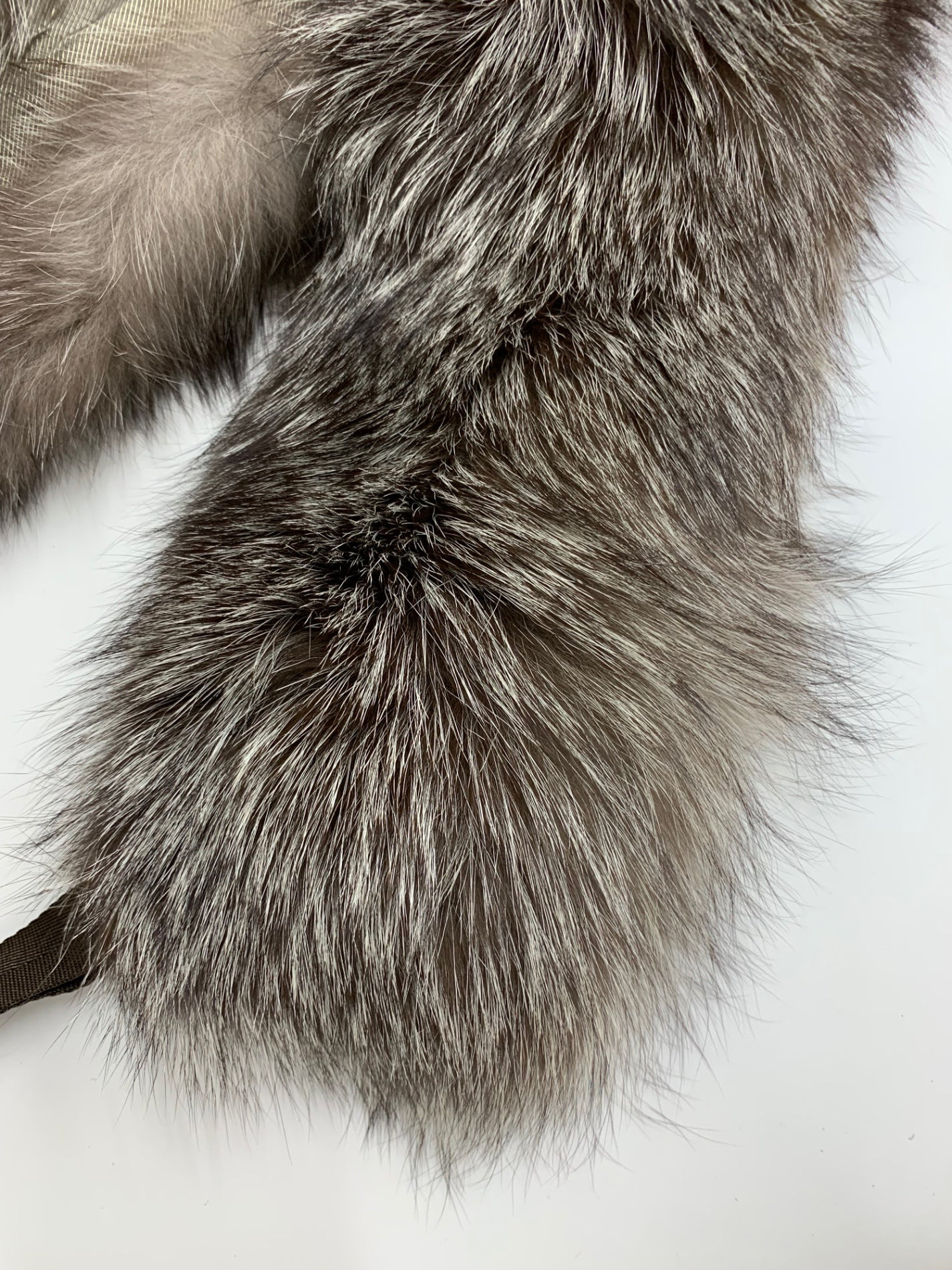 エスマックスマーラ 9586183 マフラー グレー フォックスファー ITW2D2RSFCO4