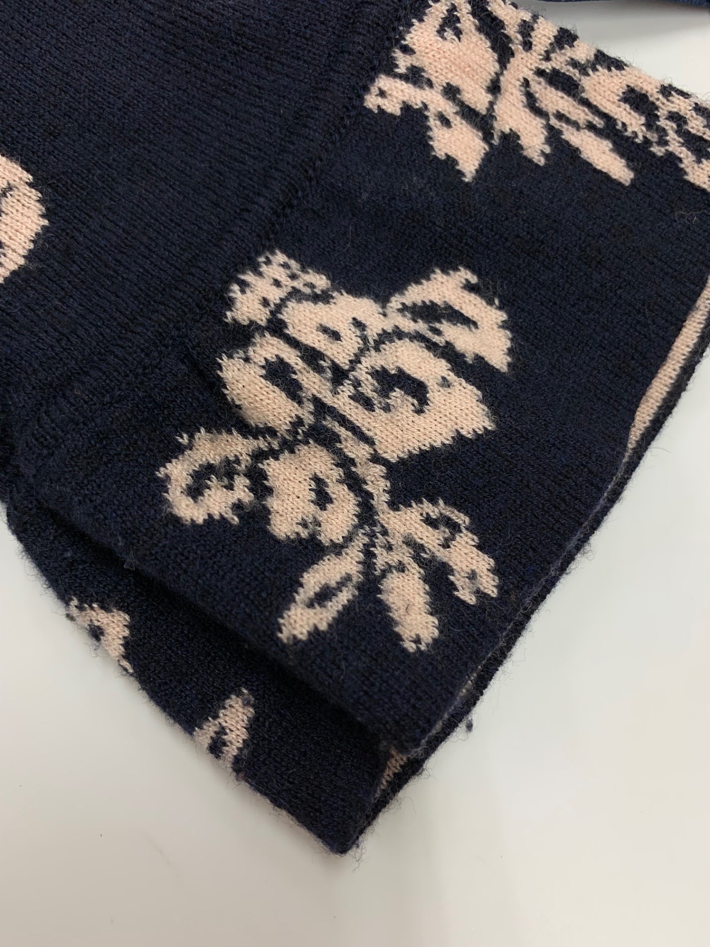 スーパービューティー カーディガン 40 ネイビー フラワーモチーフ ITTLH9MK1RLI