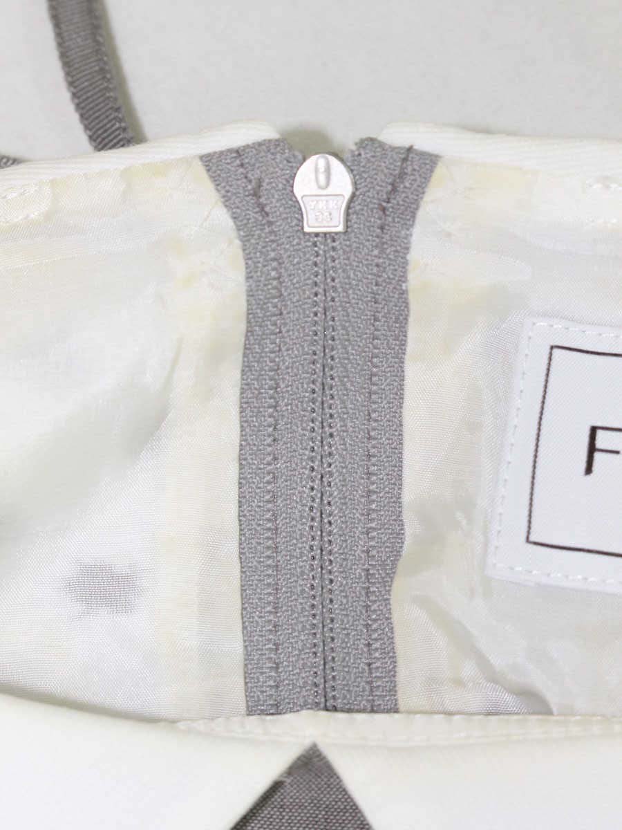 ゴールデンウィーク価格FOXY NEW YORK ひざ丈ワンピース 38 フォクシーブティック Dress White Drop 35610 ワンピース 38 グレー