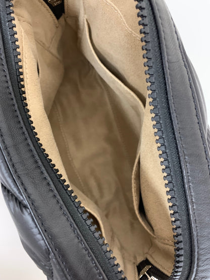 アタオ 超軽量クロスボディバッグ コラッツァ カメラバッグ サコッシュ ブラック ITR5PQ9I0Z3W