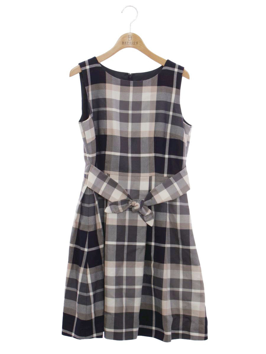 ブルーレーベルクレストブリッジ 55J30-566-29 ワンピース 40 ネイビー チェック柄 タックフレア ITRA1EZQ0QNG