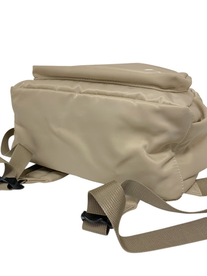 キタムラ リュック R-0711 52521 バックパック ベージュ ナイロン素材 K刺繍 IT0GWRL0Z5BW