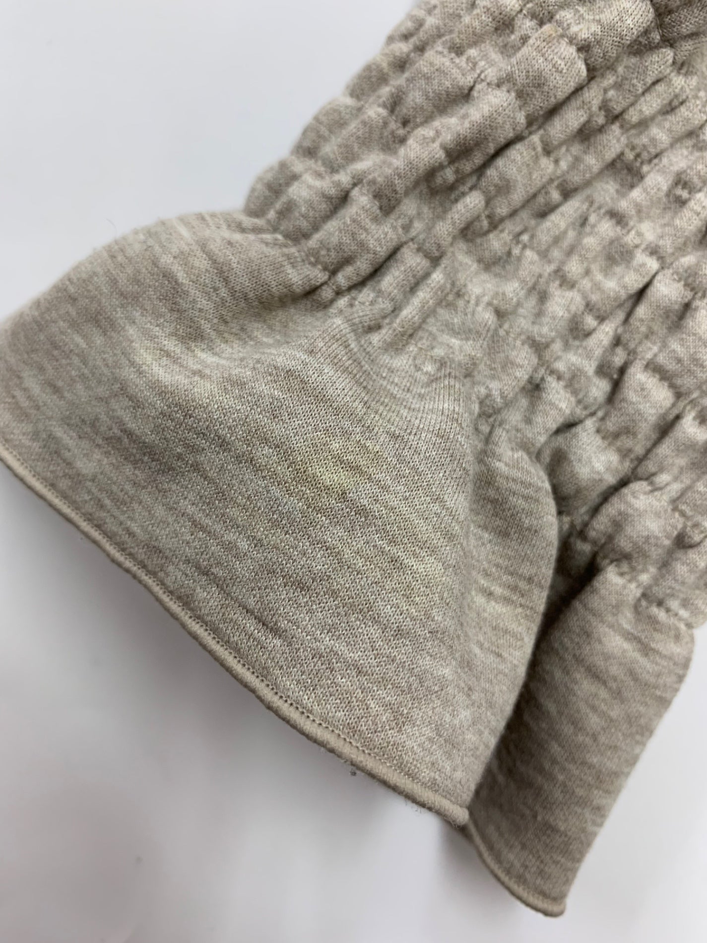 アディアム HEMLOCK HOODIE 42476 パーカー S ベージュ ウエストギャザー ITTMMPRH15U6