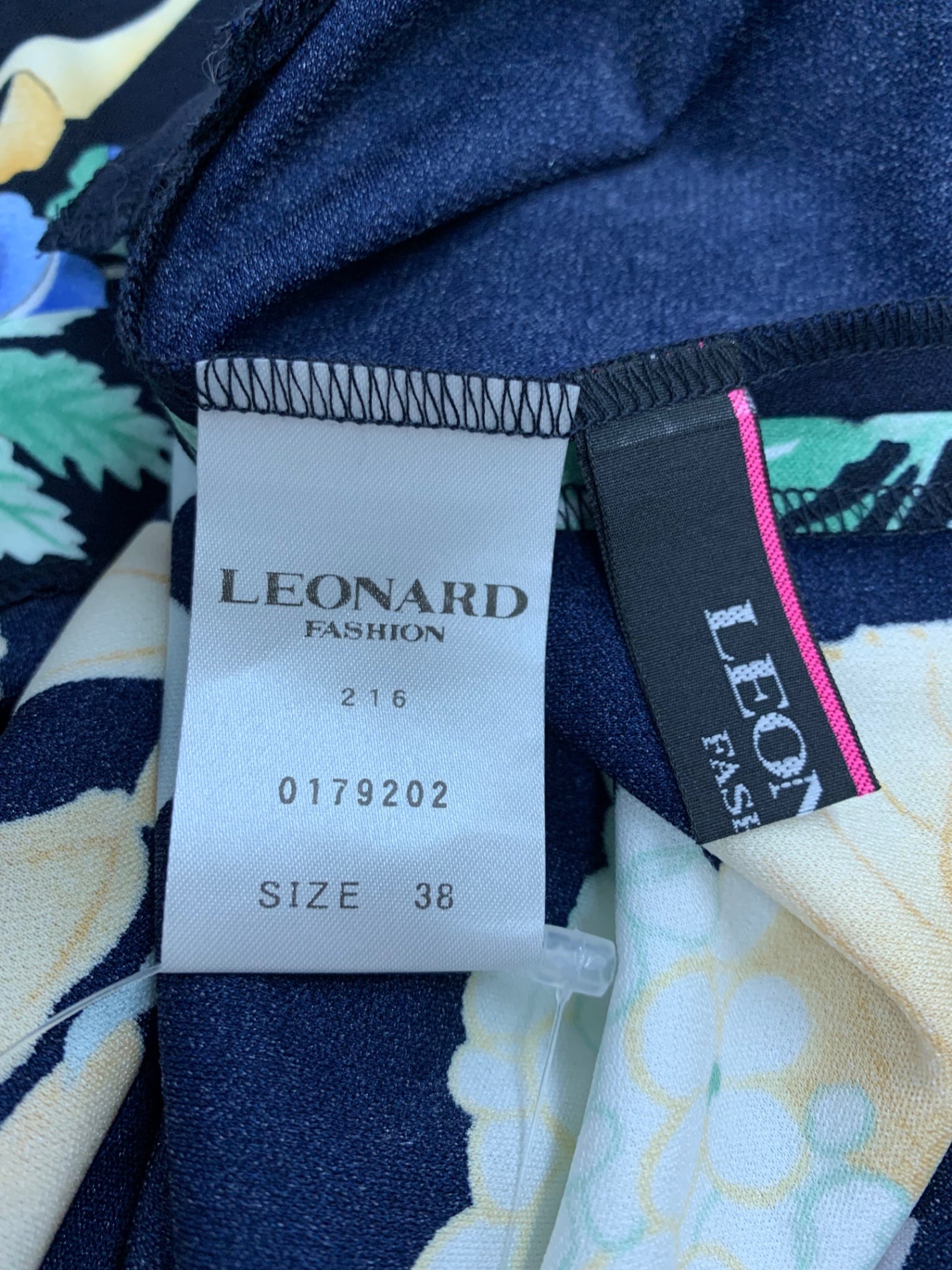 高級！レオナール　ドレスシャツ　宝石　ジュエルデザイン　フラワーチュニック 高級！レオナール ドレスシャツ 宝石 ジュエルデザイン フラワー