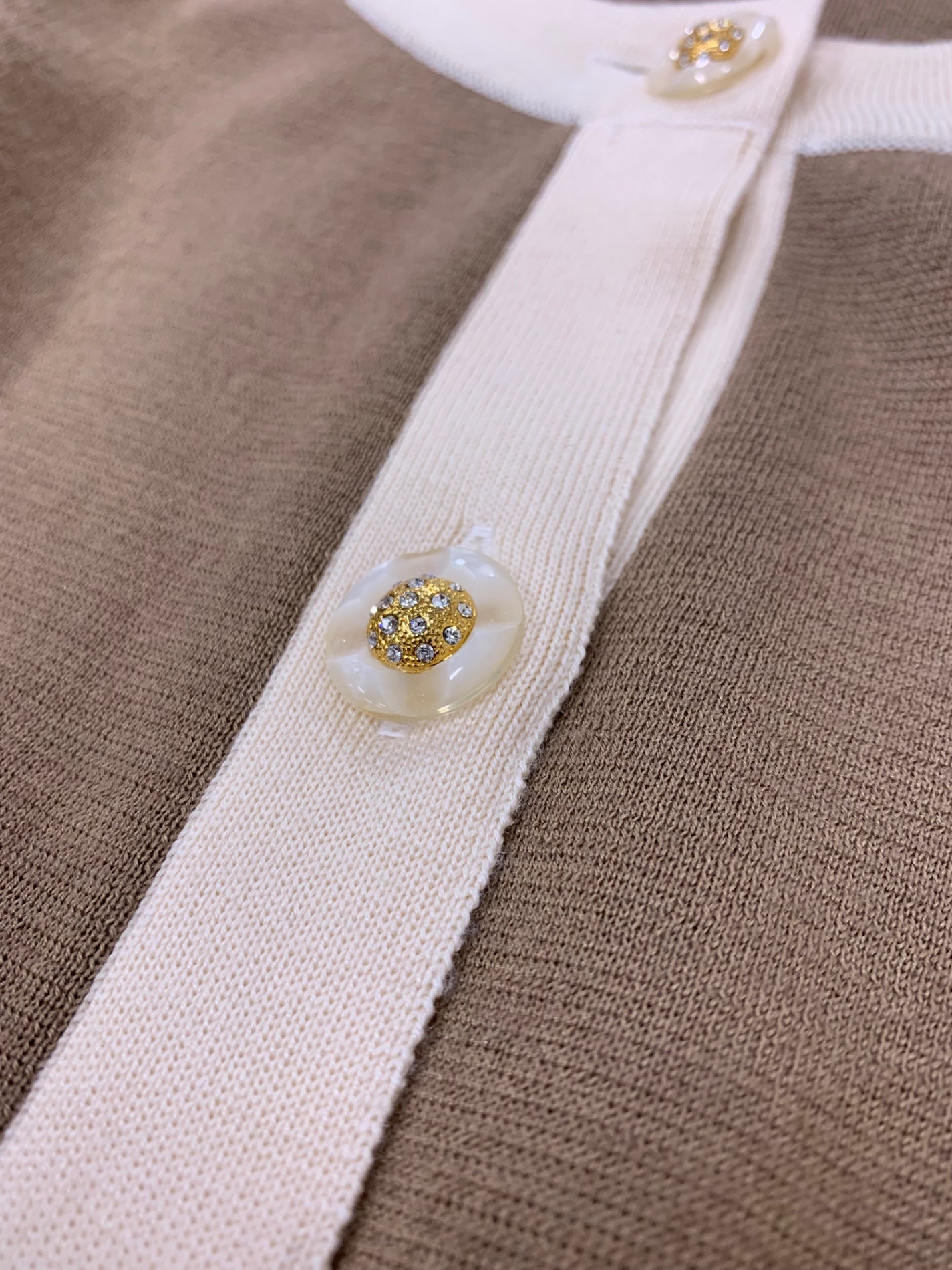 フォクシーニューヨーク collection White Trim Cardigan 39019
