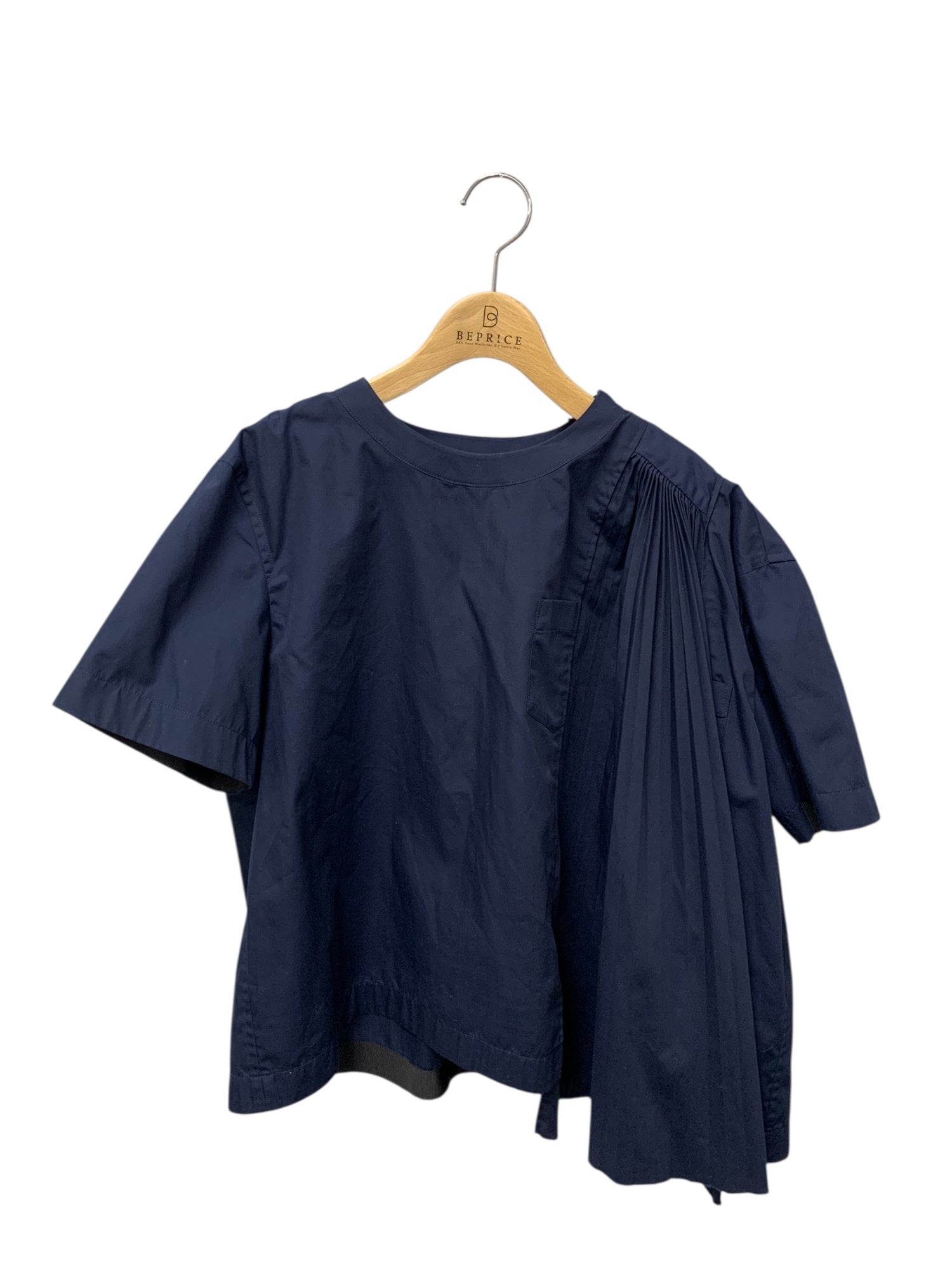 【送料込】新品未使用⭐︎ビースリー　 Aラインブラウス　Lサイズ 新品 タグ付 ビースリー Aラインブラウス Lサイズ オフホワイトの通販