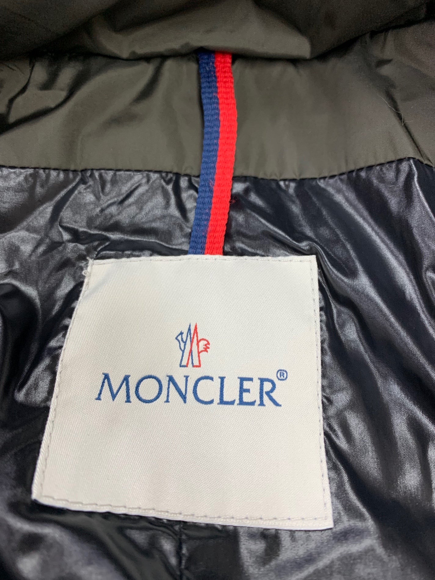 モンクレール CYROSELLE 120934993305 ダウンコート 1 カーキグリーン ダブルジップ ITKWXBY68T48 【SALE】