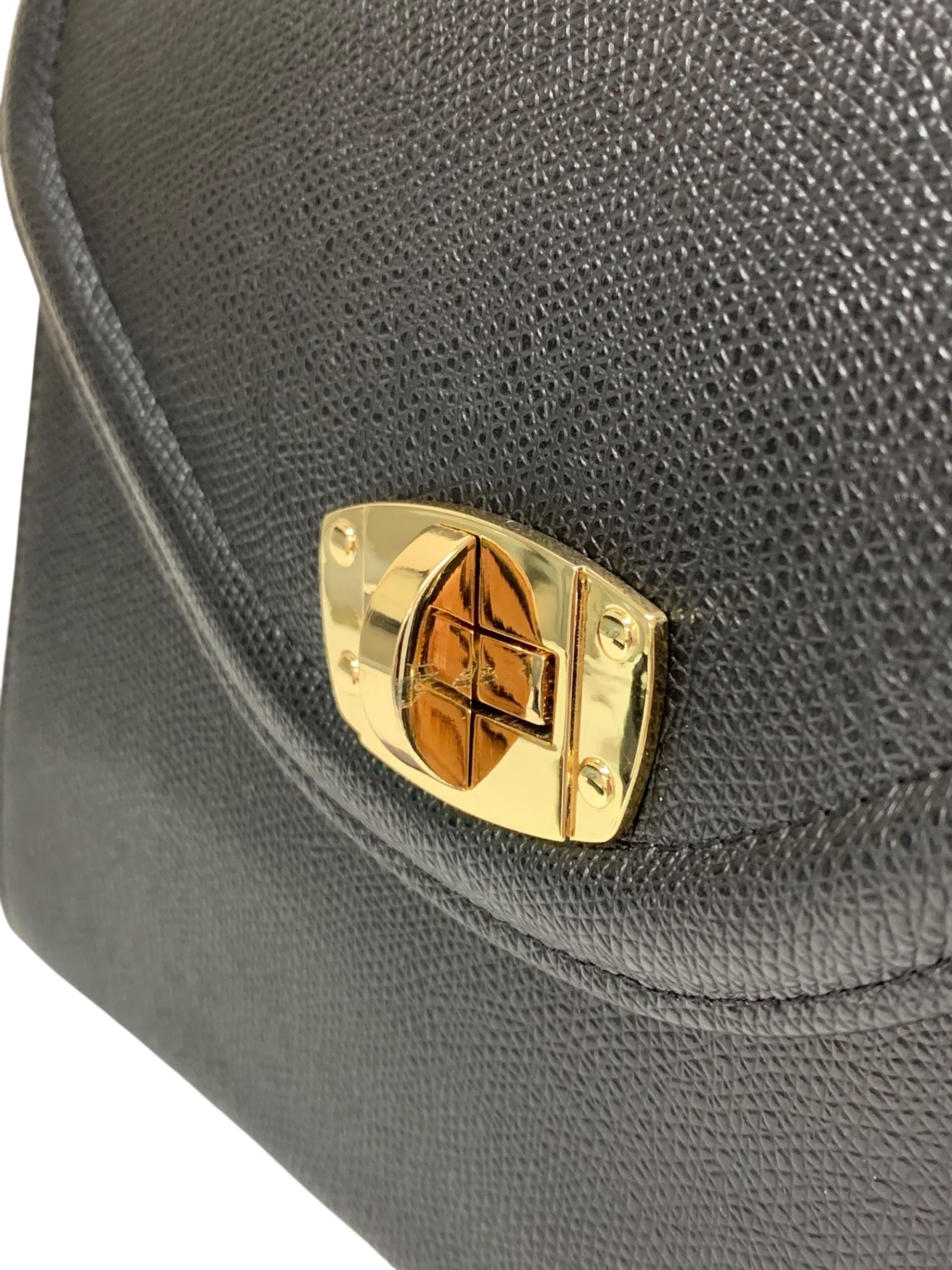 エムズグレイシー 674511 ハンドバッグ ブラック 台形 フラップ レザー 2WAY ITDDSYM4V9XH 【SALE】