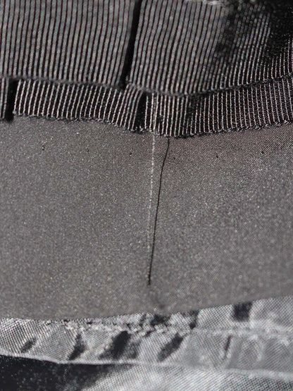 トゥービーシック W5S08-223-09 スカート 40 ブラック ウエストゴム 刺繍 IT0G7P22J2VY 【SALE】