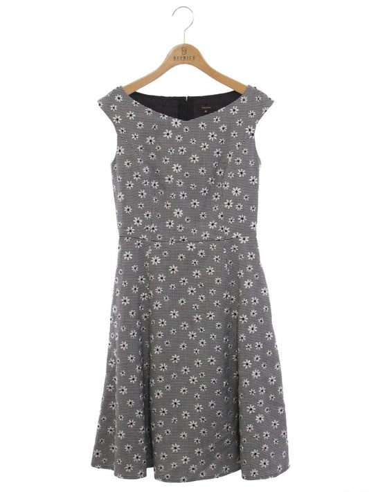 トッカ OPTOYW0833 ワンピース 0 ブラック 総柄 刺繍 フラワーモチーフ IT32Q1L9J0TS