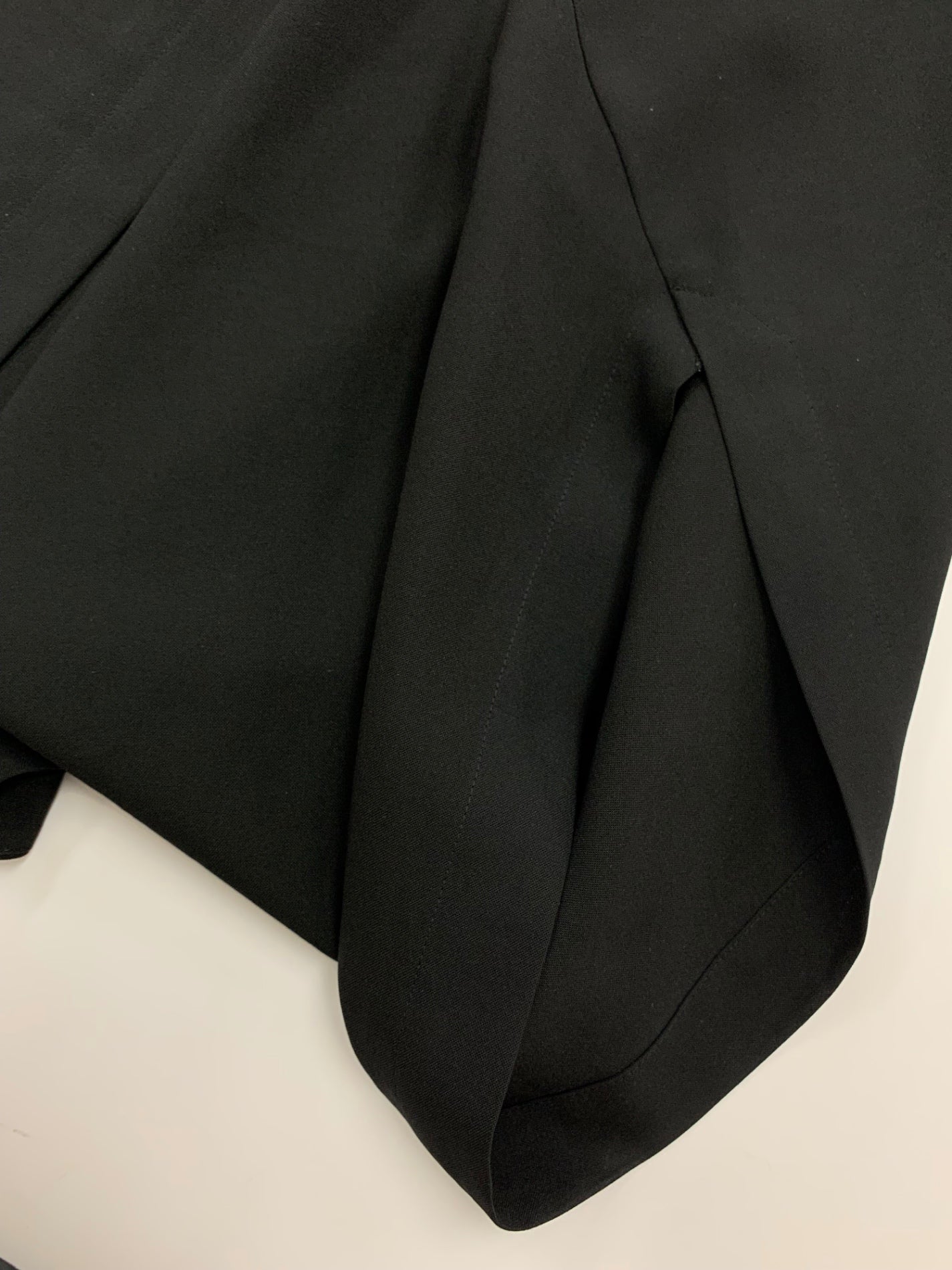 132 5. イッセイミヤケ IL55FF111 サルエルパンツ 2 ブラック ITE2A92AXMHE 【SALE】