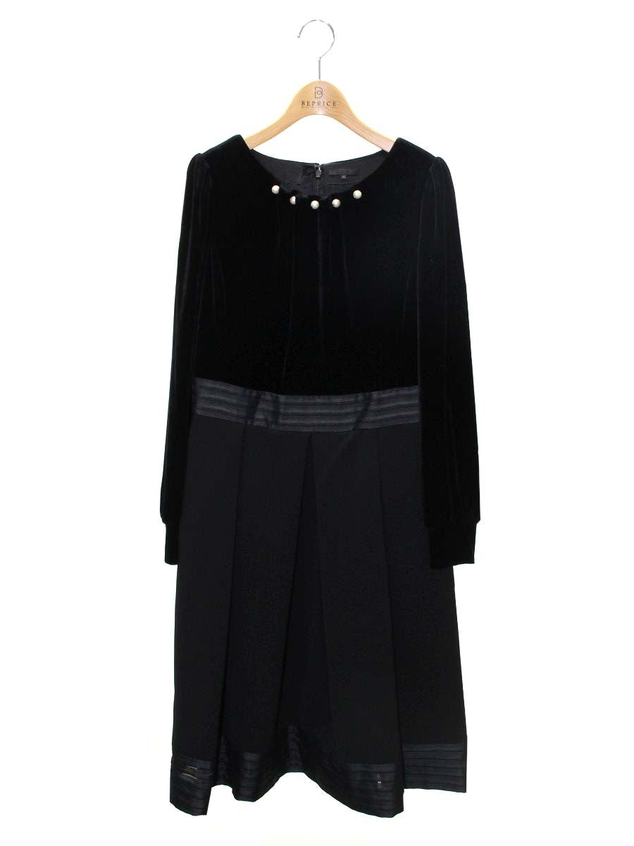 トゥービーシック W5J05-639-09 ワンピース 40 ブラック 切替 パールビジュー タックフレア ITRXC2ZCK1F8