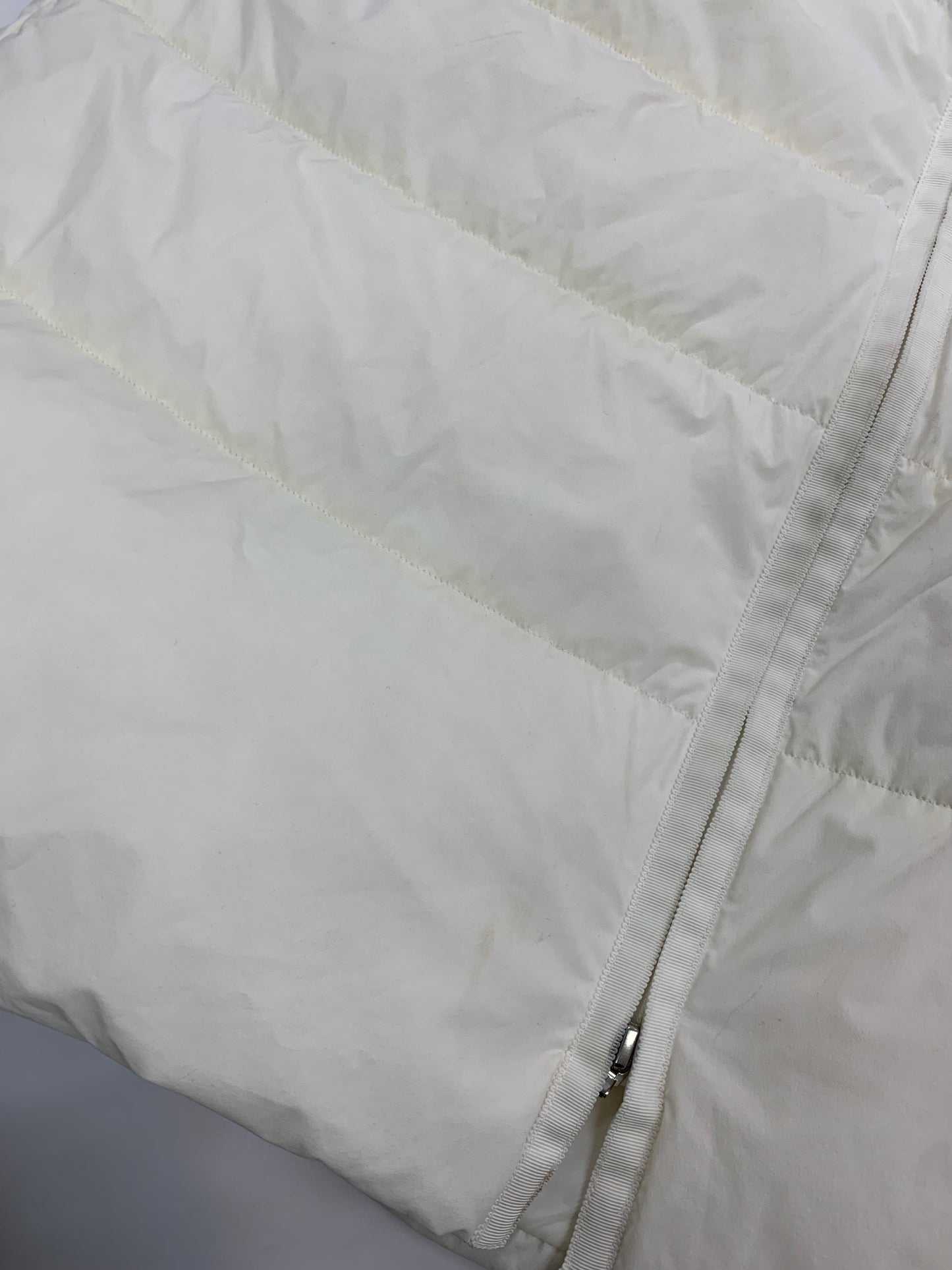 エムズグレイシー フェイクファー付きロングダウンコート 319605 38 ホワイト カメリアジップ パールアップリケ ITMZB0H5RJ54
