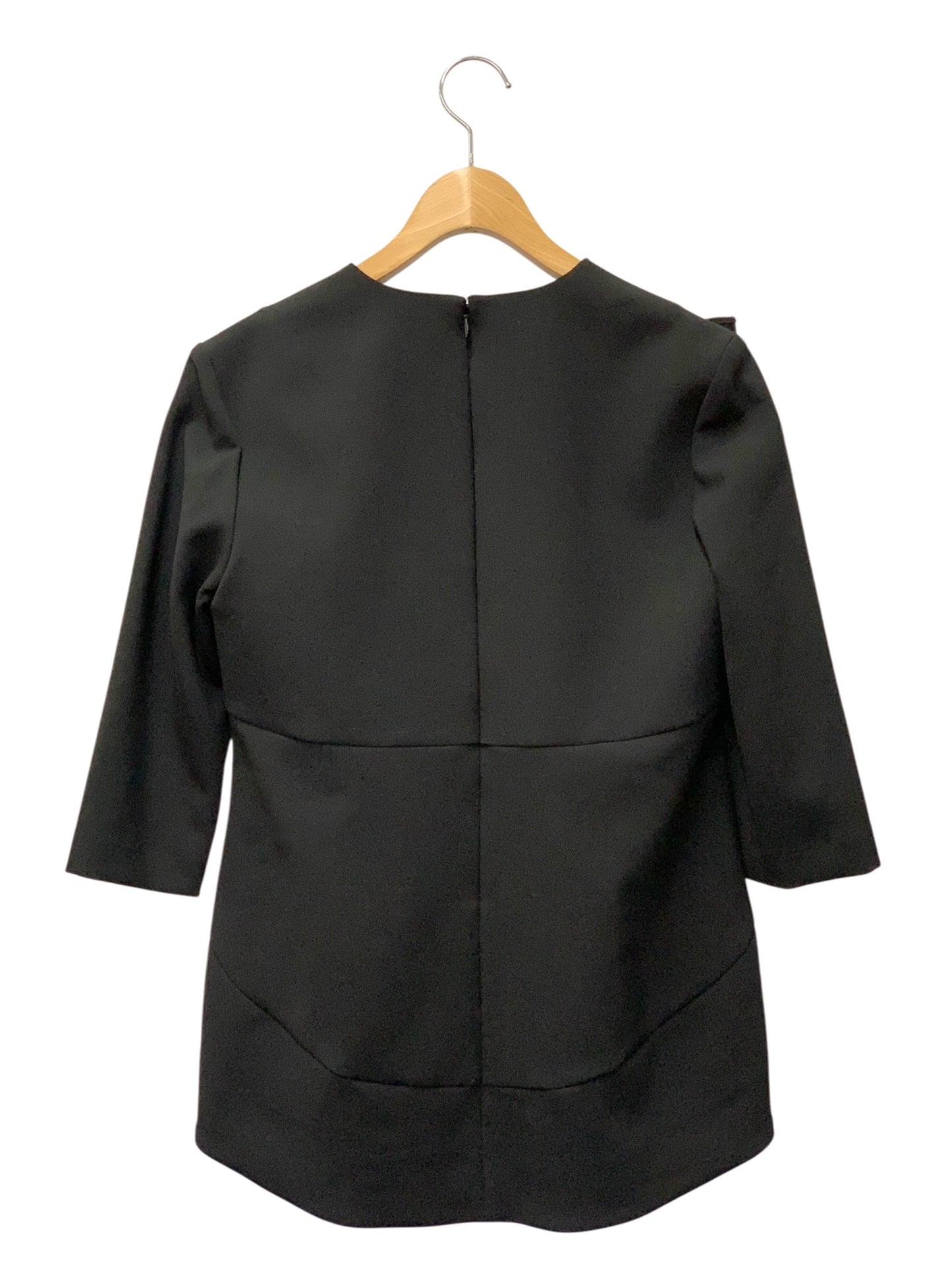 ヨーコチャン Long sleeve ruffle trim pearl blouse YCB-124-409 40 ブラック 24年モデル IT513I8JE5R4 【SALE】