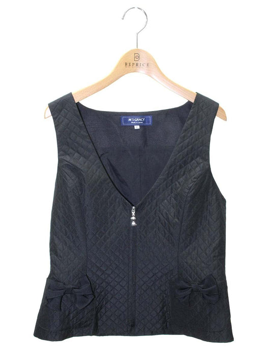 エムズグレイシー 214503 ベスト 40 ブラック キルティング リボン ITFMI8846ID2