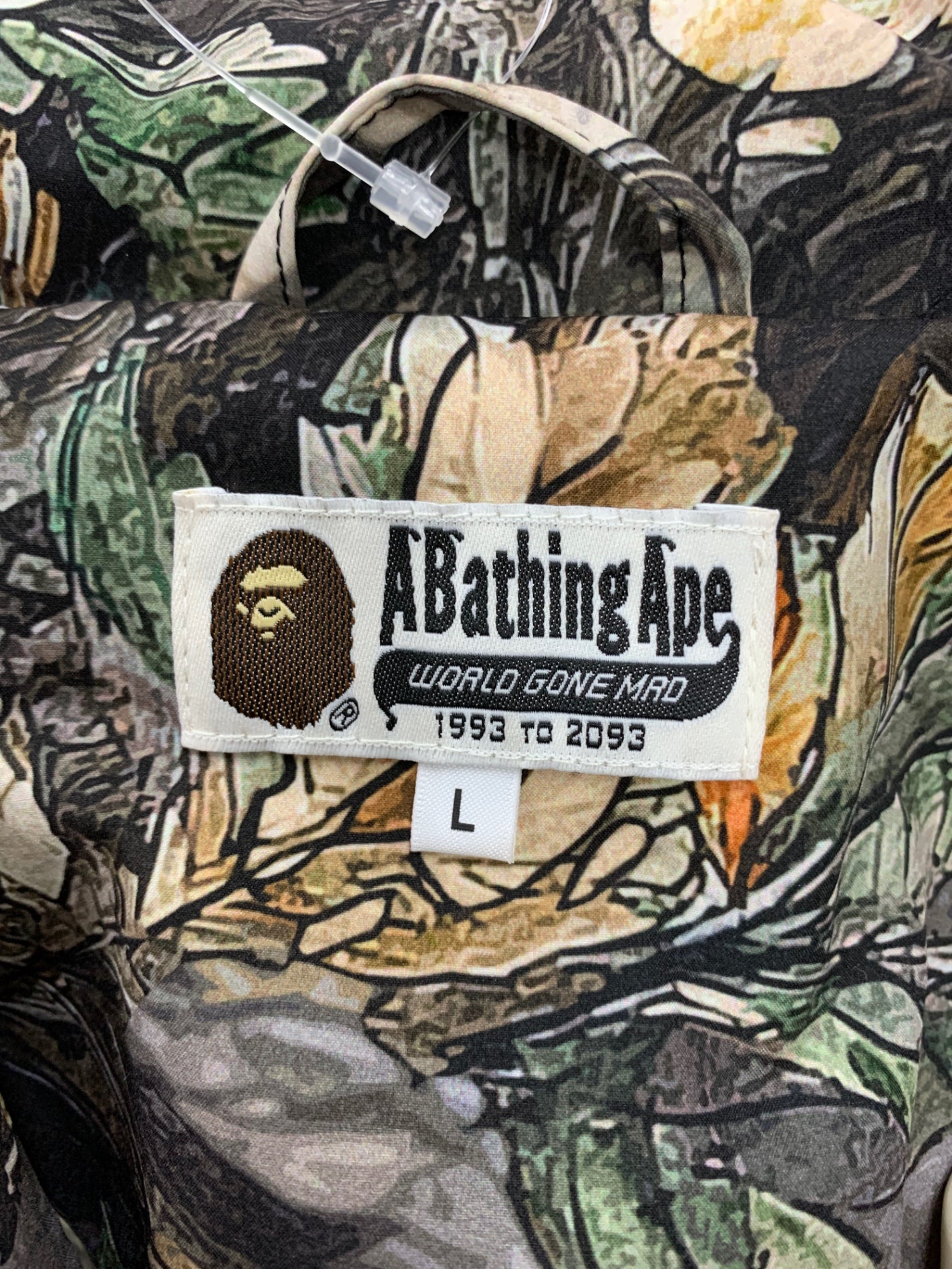 ア ベイシング エイプ REE EDGE CAMO DOWN SHIRT JACKET 1L80-144-002 ダウンジャケット L グレー ITGYJPYZ8WMS