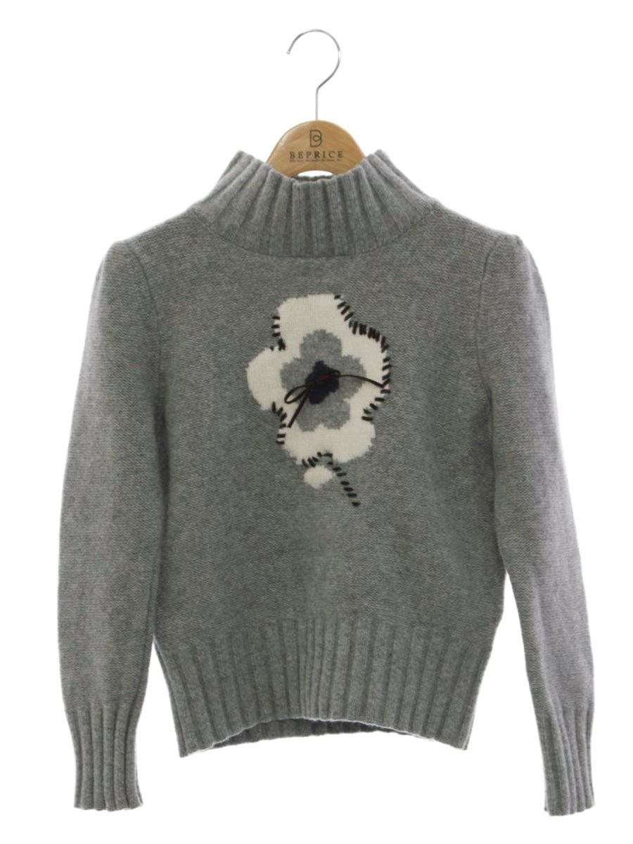 エムズグレイシー 918573 ニット 40 グレー フラワーモチーフ リボン ITKFDAKEA1AO
