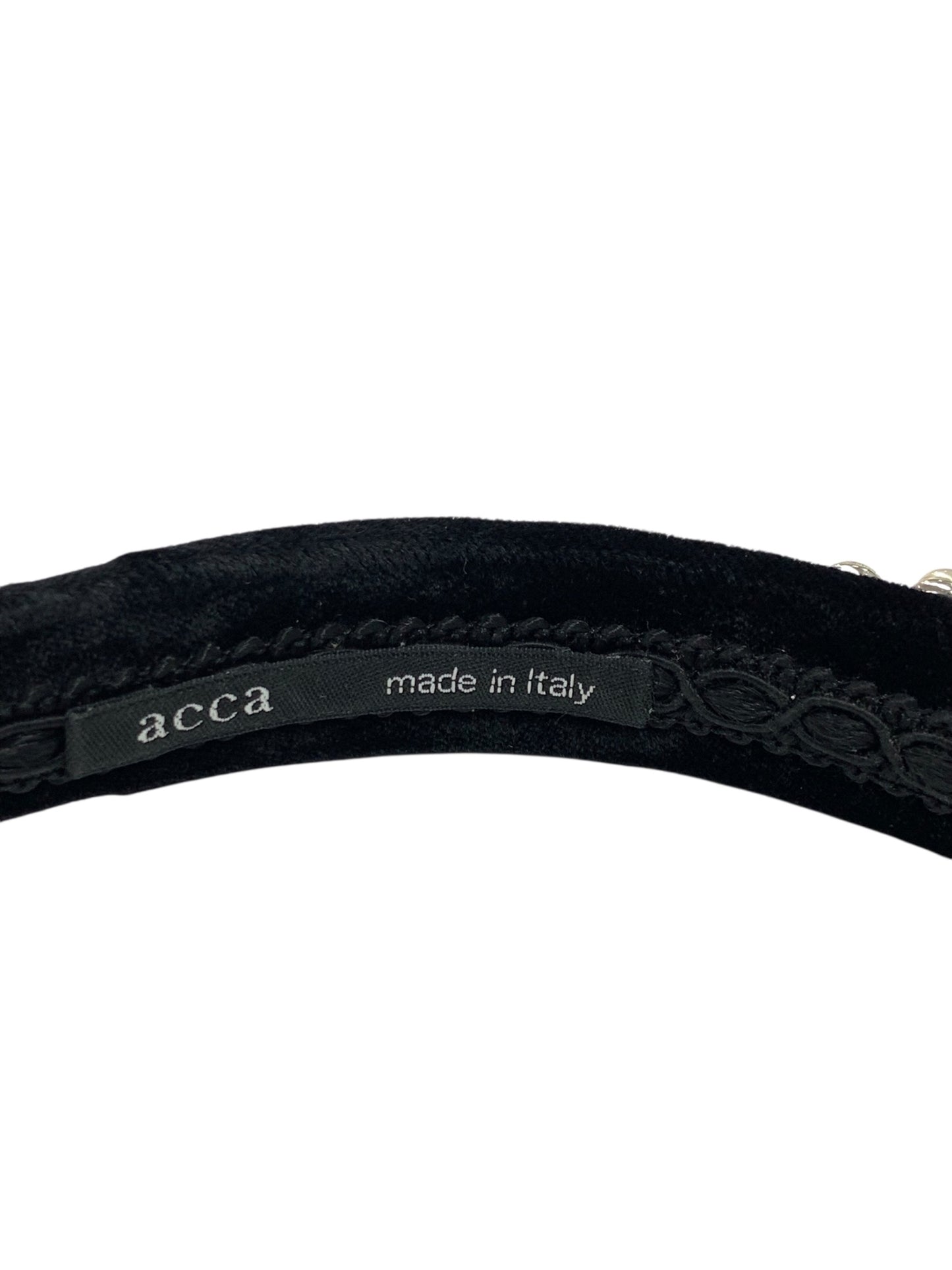 アッカ カチューシャ ブラック ヘアアクセサリー ベロア パールビジュー IT2UVZFZ64R4