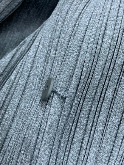 プリーツプリーズイッセイミヤケ PP31-JO155 カーディガン 3 グレー ITMSWZZ8QE7A