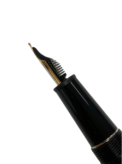 モンブラン 万年筆 マイスターシュテュック P145 ブラック F 14K ITA9GK9HI8U8