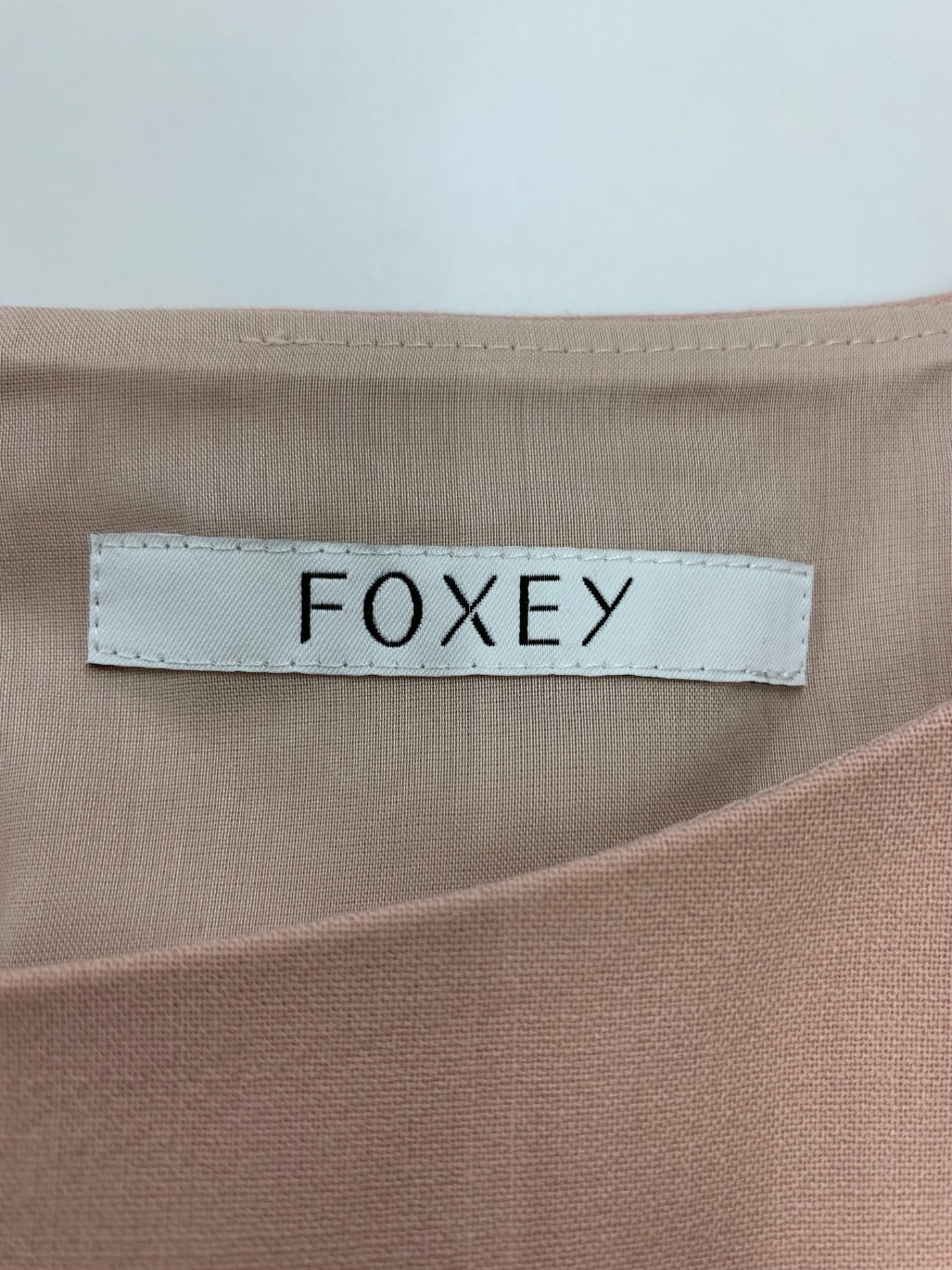 美品♡ FOXEY ウール リボン マカロン ワンピース フォクシー 40 美品♡ FOXEY ウール リボン マカロン ワンピース フォクシー 40