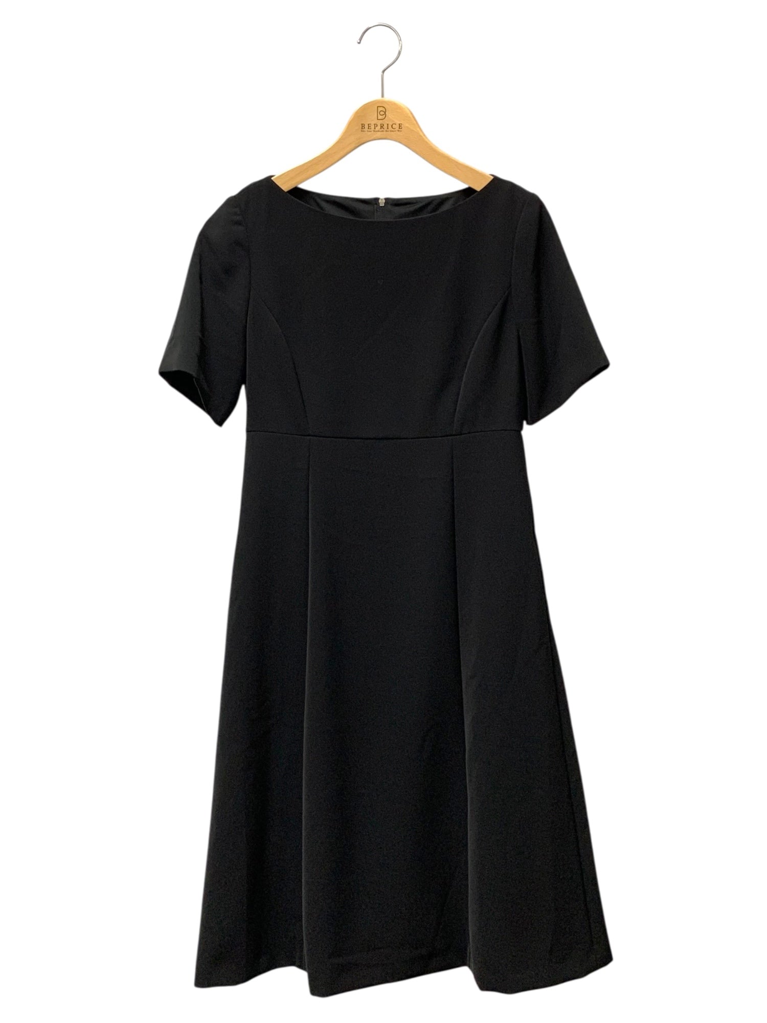 FOXEY (フォクシー)ワンピース通販 | 中古ブランド古着 | ビープライス