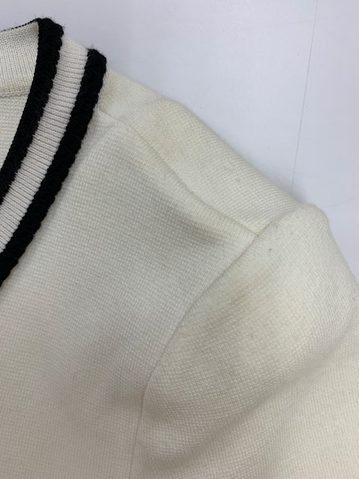 フォクシーブティック 27429 ジャケット 40 ホワイト ロゴプレート ITUU4LWCYK2T 【SALE】