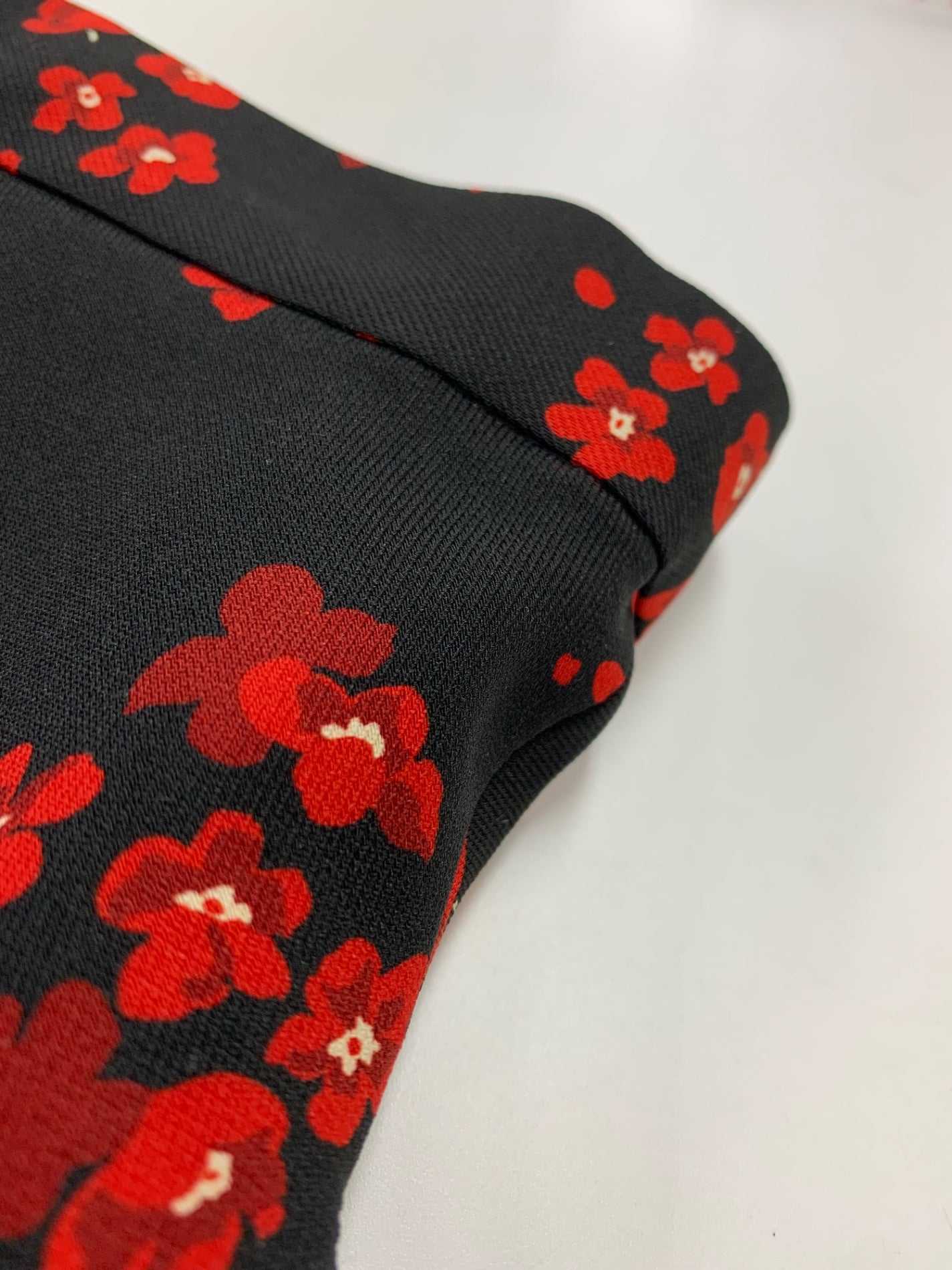 ルネ 6944150 スカート 38 ブラック フラワー ITOBC9T8J7KW