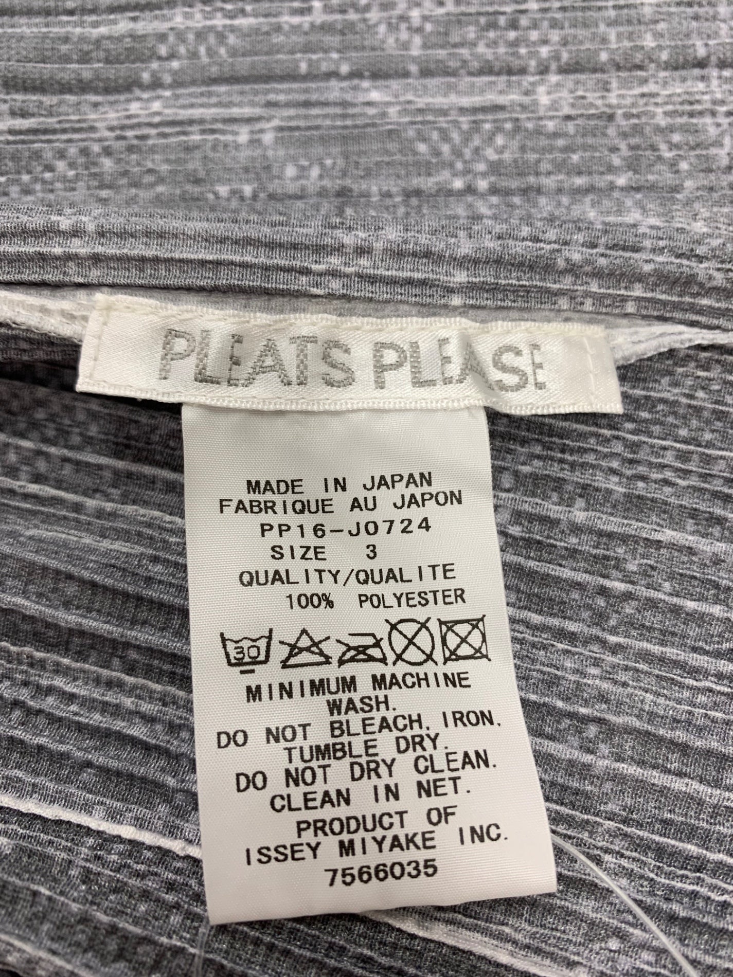 プリーツプリーズイッセイミヤケ PP16-JO724 トップス 3 グリーン 総柄 ITQGOK1MND1O 【SALE】