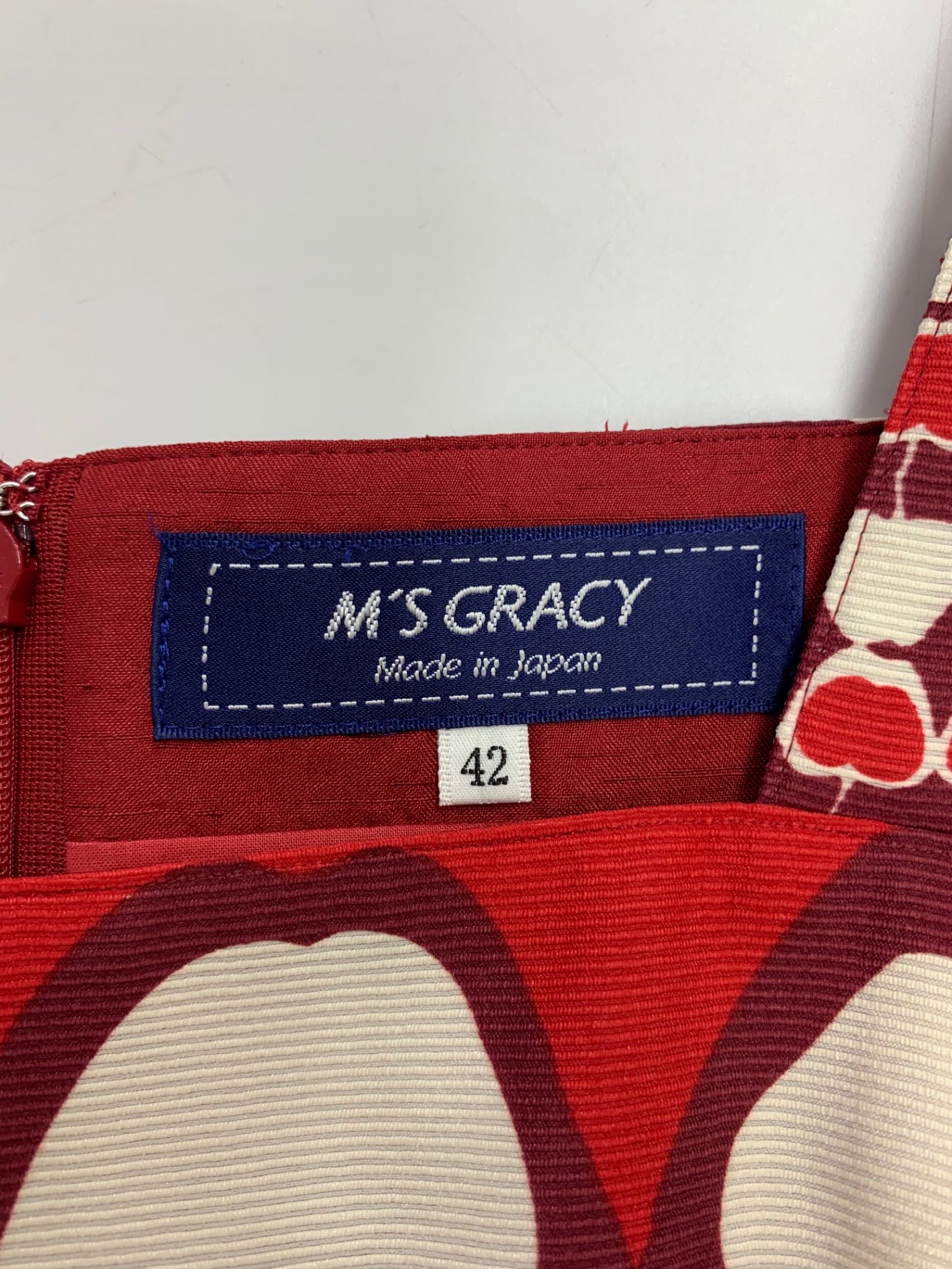 エムズグレイシー 011348 ワンピース 42 レッド リンゴモチーフ | 中古