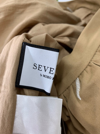 セブンテンバイミホカワヒト 4A301 スカート M ベージュ フェザー 羽モチーフ 刺繍 フレア IT4V1YA4LOF8