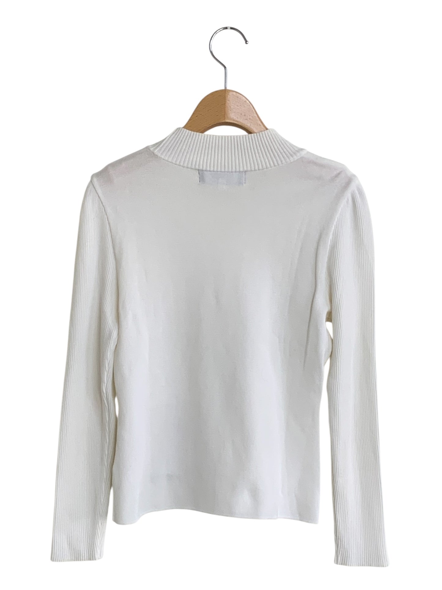 エムズグレイシー 018106 ニット 38 ホワイト リブ袖 ハイネック スパンコール リボンモチーフ ITGUFF2J3E4C