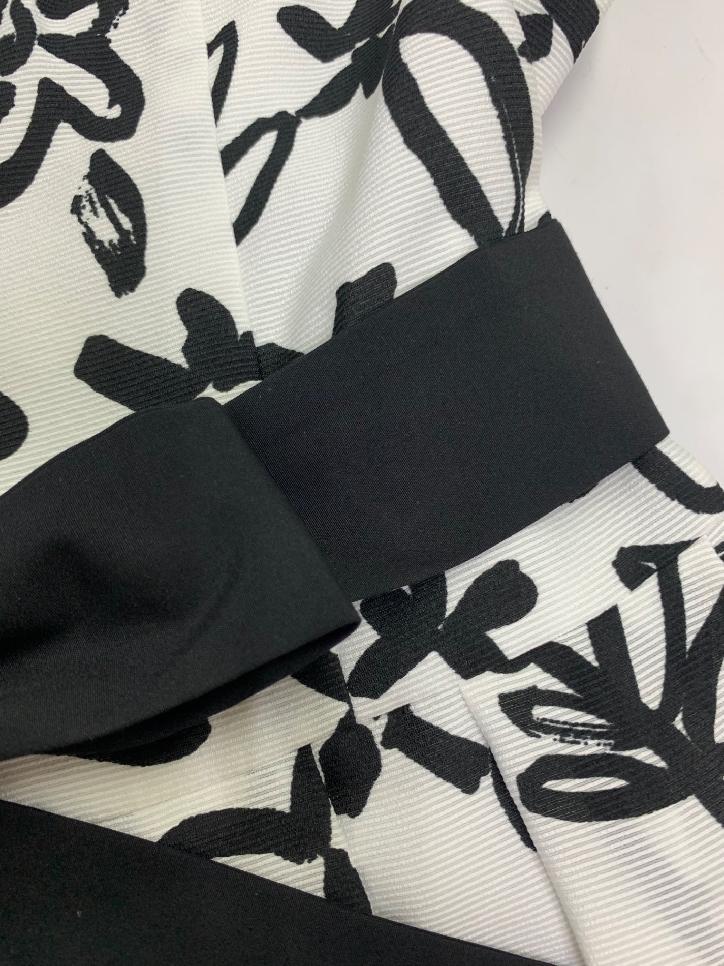 エムズグレイシー 511362 ワンピース 40 ホワイト サマードレス フラワー ITIUY45YWBHM