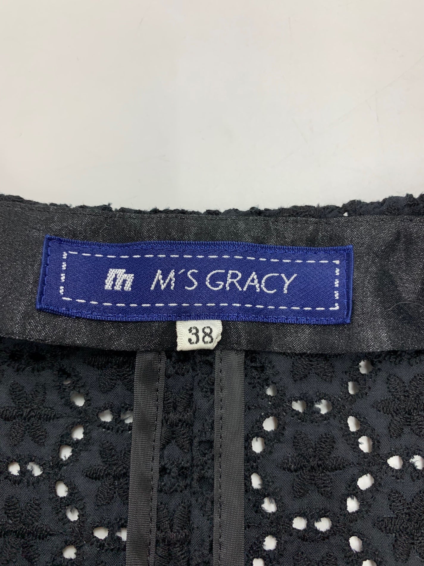 エムズグレイシー 324322 カーディガン 38 ブラック カットワーク ITYDFLRNQ9RU