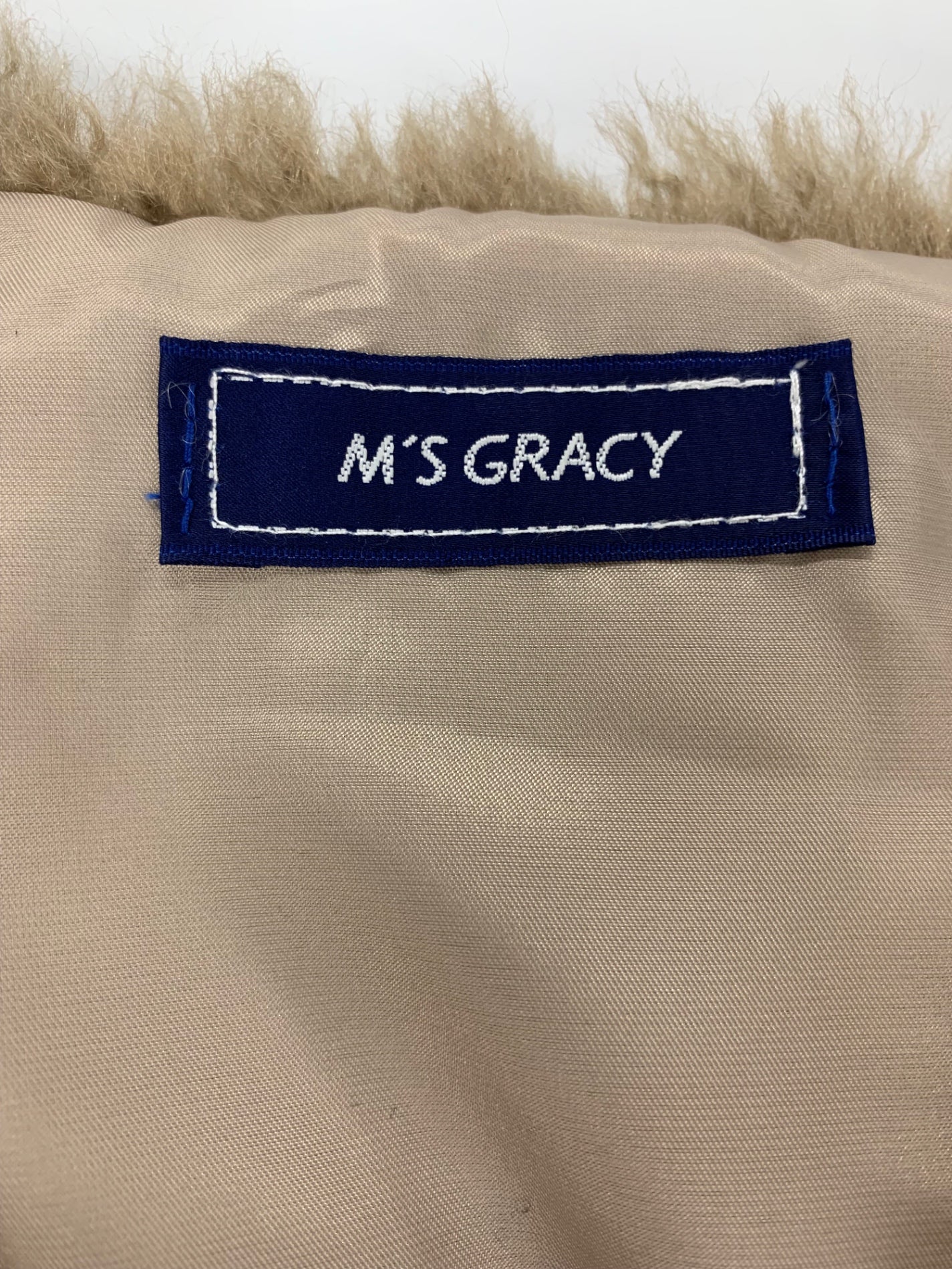 エムズグレイシー 396503 ベスト F ブラウン ボア リボン IT7XBBSP5G8K