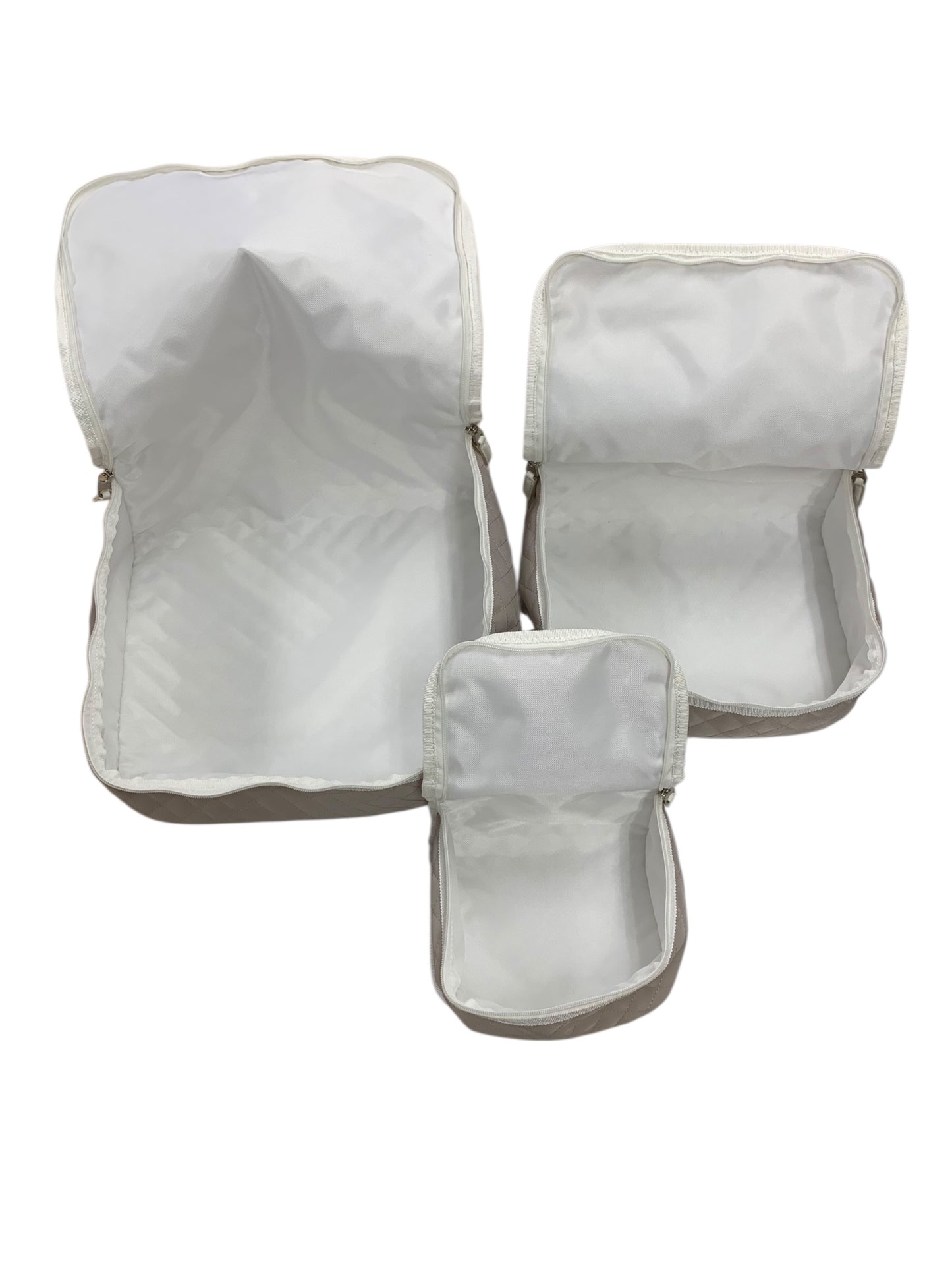 デイジーリン DAISY Travel Container Daisy Beige DLZCF04F-337-4 ポーチ グレー ITASNG99EL5M