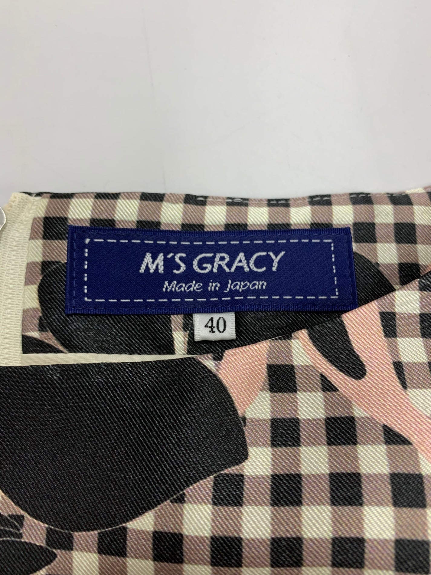 エムズグレイシー Check x Flower One-piece 911310 ワンピース 40 ベージュ ITU48DJWSP5E
